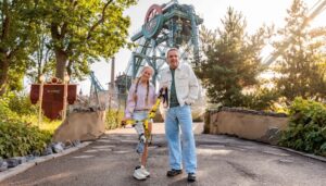 Στο roller coaster με τεχνητό μέλος και safestrap | Rehabline Χρονόπουλος Γουγής